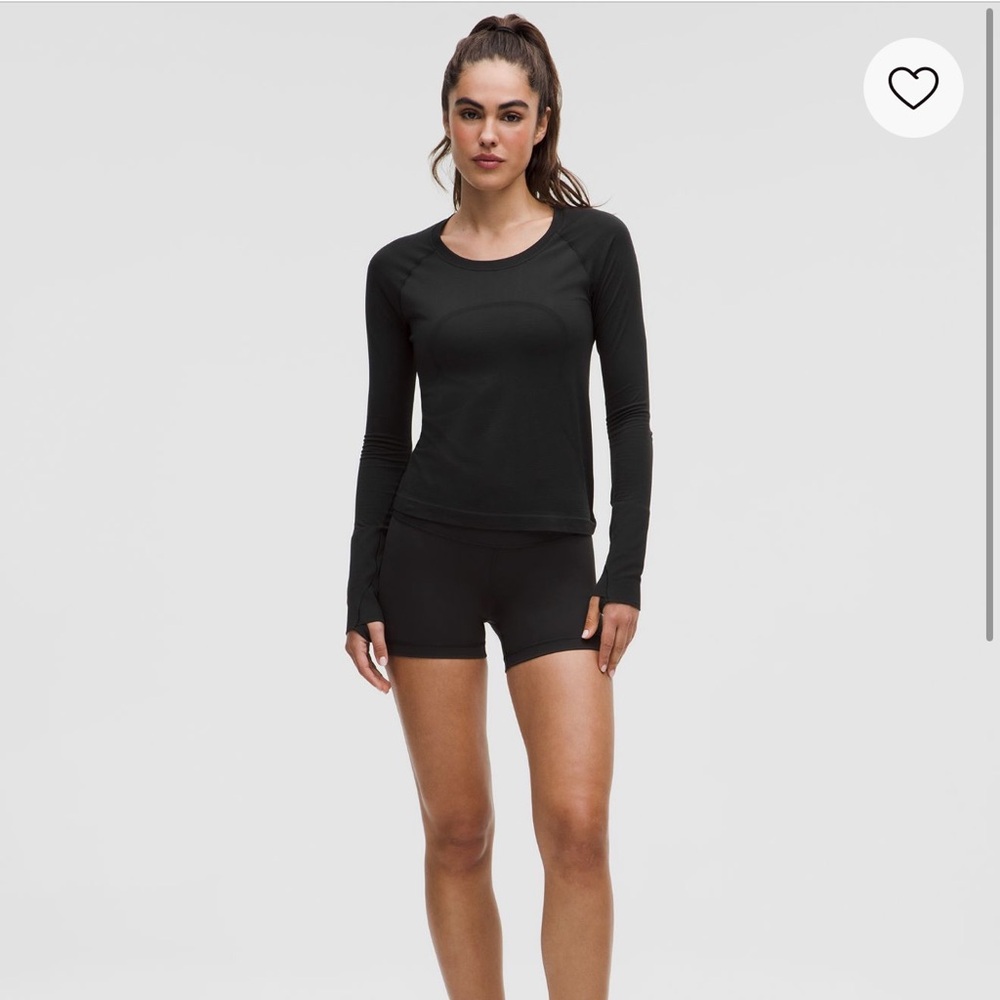 Lululemon Swiftly tech 2.0 long sleeve Black Long Sleeve Top size 0 waist length